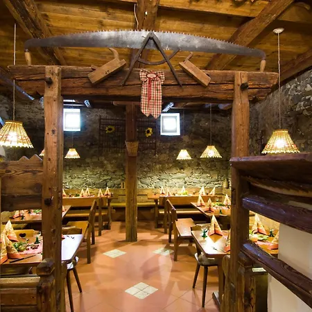 Hotel Loewenwirt Cermes